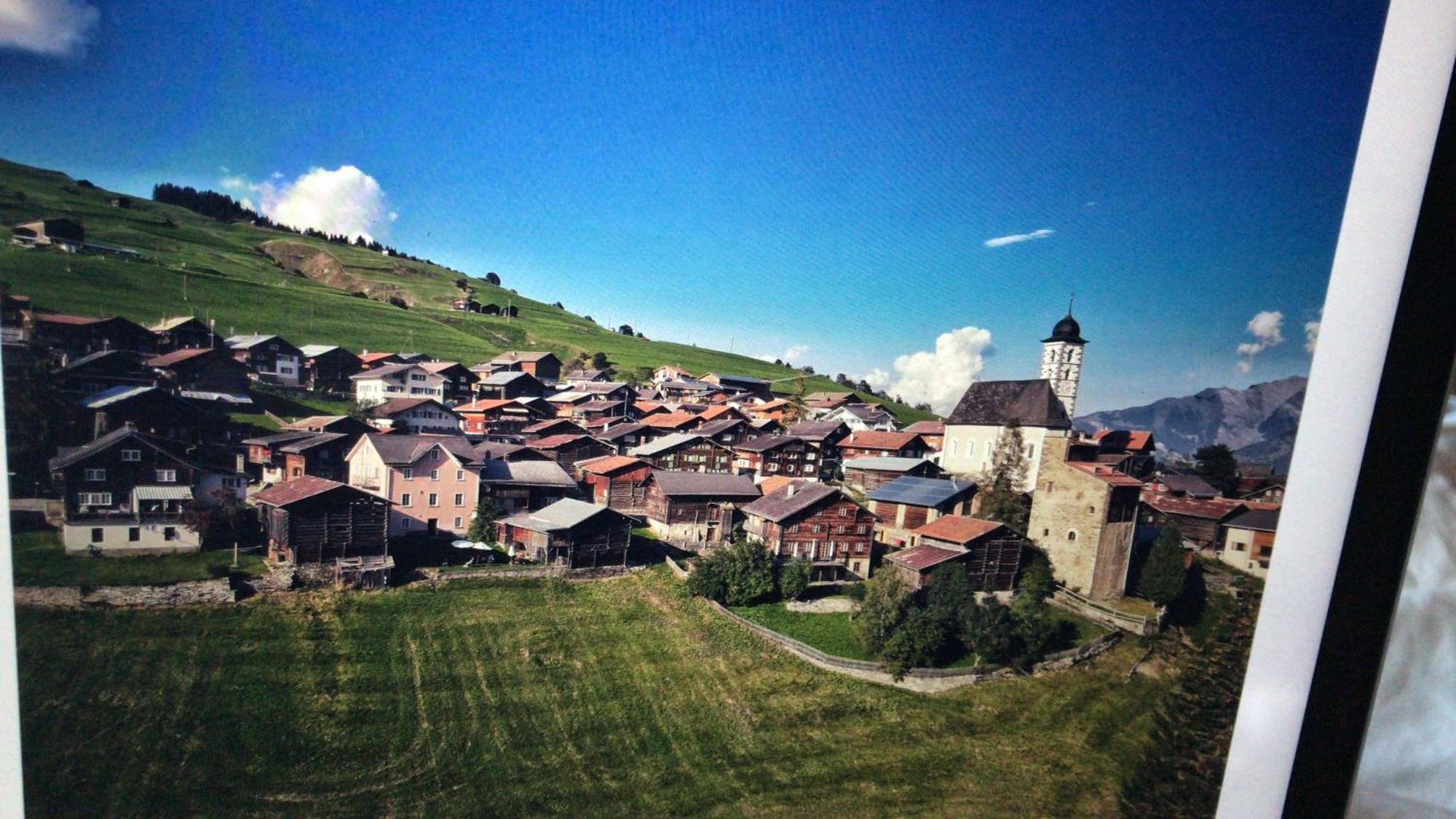 Hotel Alpina Lumbrein Buitenkant foto