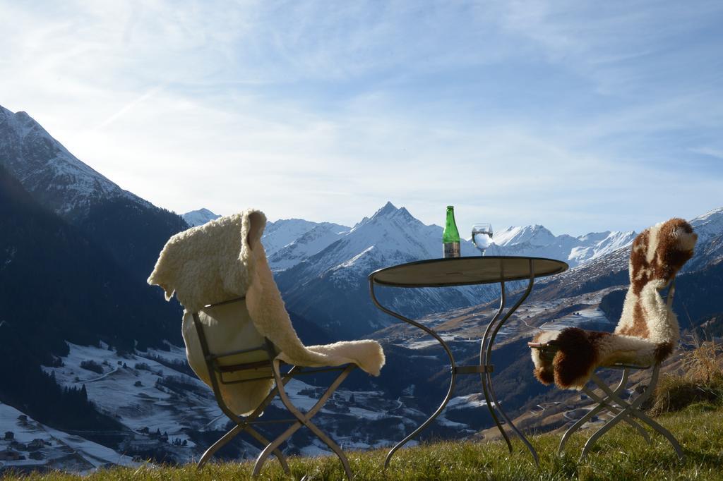 Hotel Alpina Lumbrein Buitenkant foto